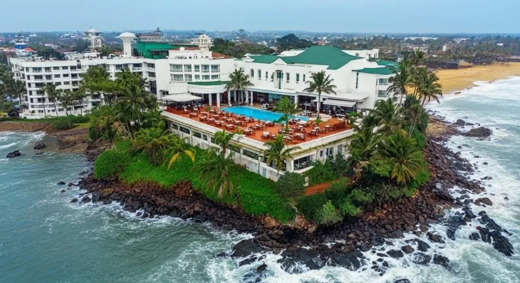 Mount Lavinia Beach Platform