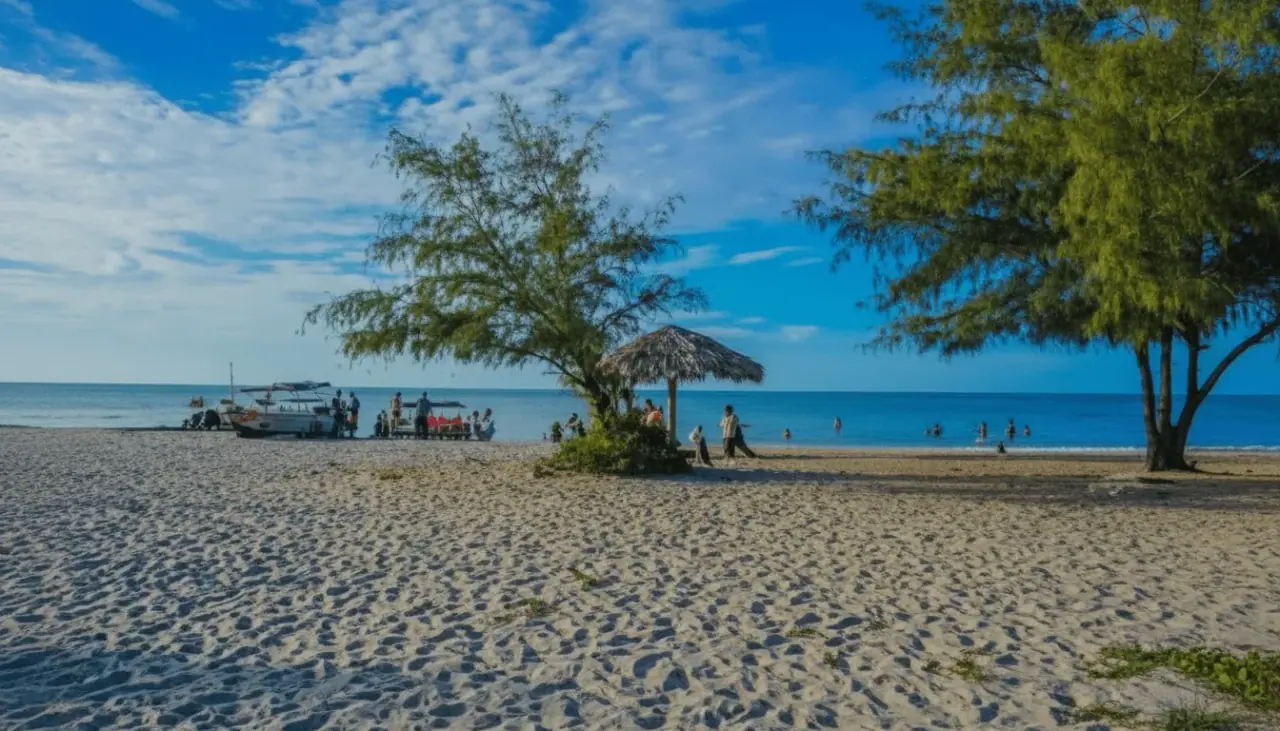 Casuarina Beach