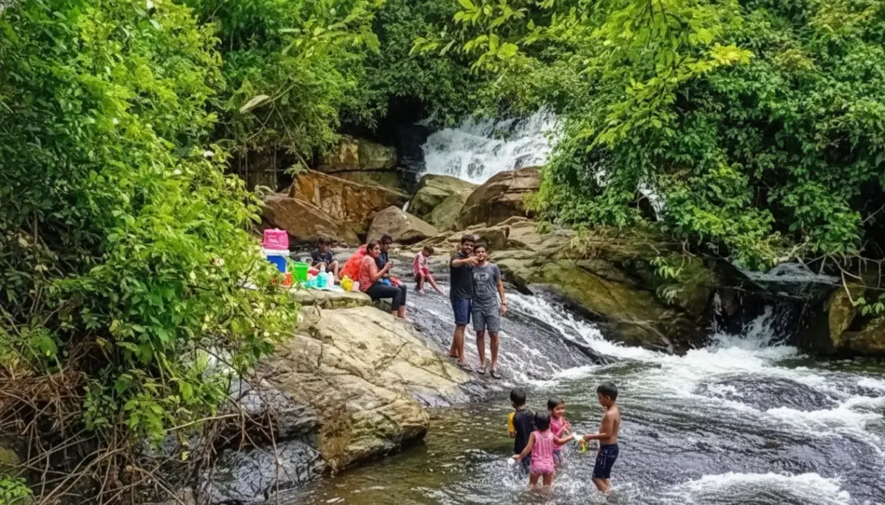 Thudugala Ella Waterfall